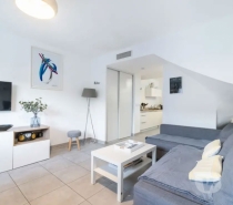 Vente Maison Bouches-du-Rhône Aix en Provence - Photos Vivastreet (3686-GDE.) Référence : 3686-GDE. - Maison 3 pièces